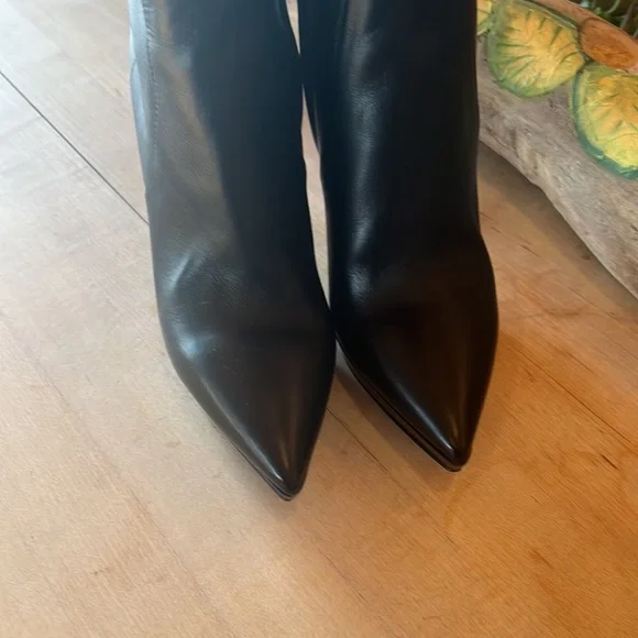 Final price drop! Leather Burberry Stiletto boots - Picture 3 of 13